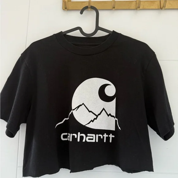 Carhartt WIP Cropped Black and White Mountain Tee - Picture 2 of 4